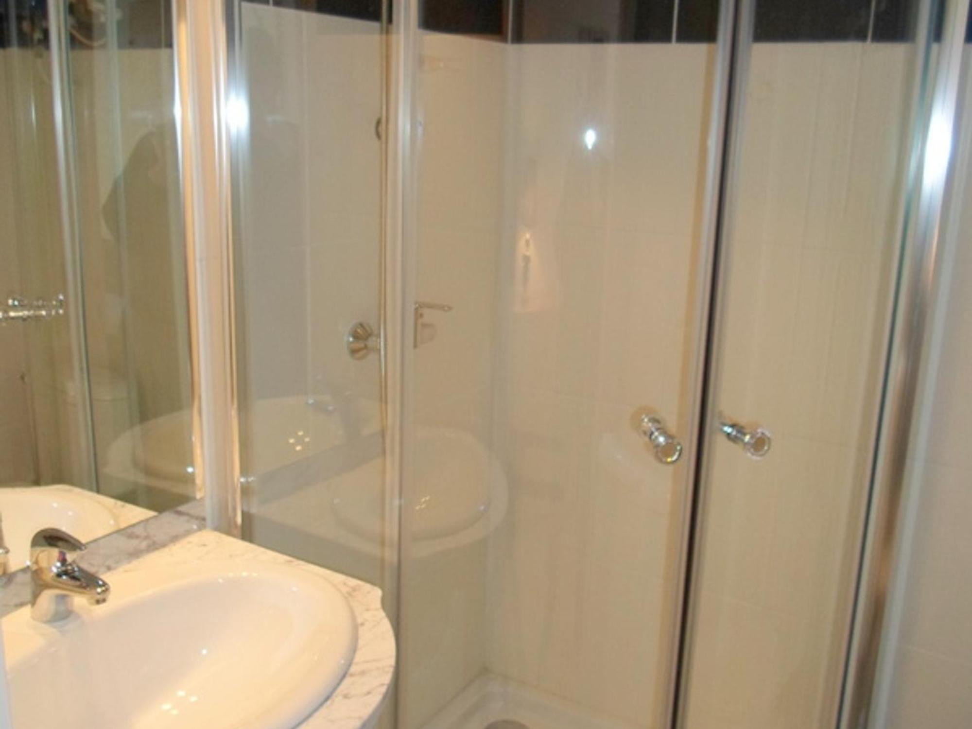 Appartement Avec Terrasse, Climatisation Et Animaux Admis, Proche Des Thermes - Fr-1-503-38 Balaruc-les-Bains Eksteriør bilde