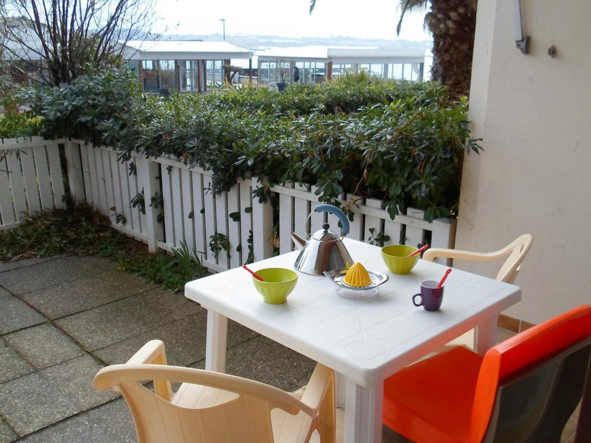Appartement Avec Terrasse, Climatisation Et Animaux Admis, Proche Des Thermes - Fr-1-503-38 Balaruc-les-Bains Eksteriør bilde